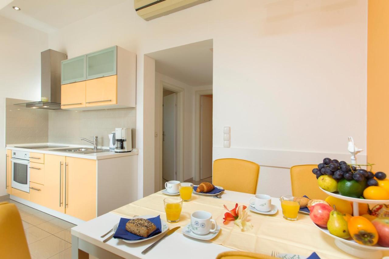 Bed and Breakfast Pansion Mlikota Promajna Exterior foto