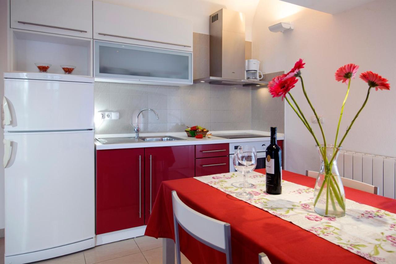 Bed and Breakfast Pansion Mlikota Promajna Exterior foto